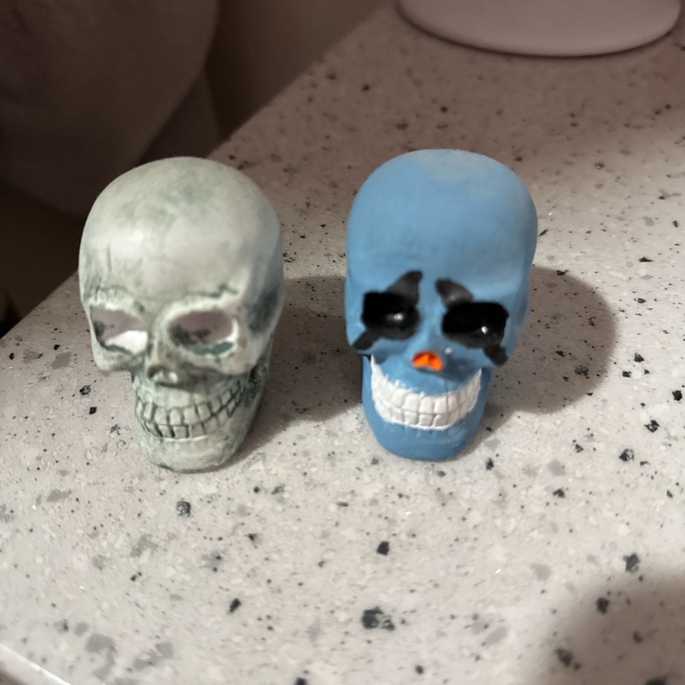 Mini skulls